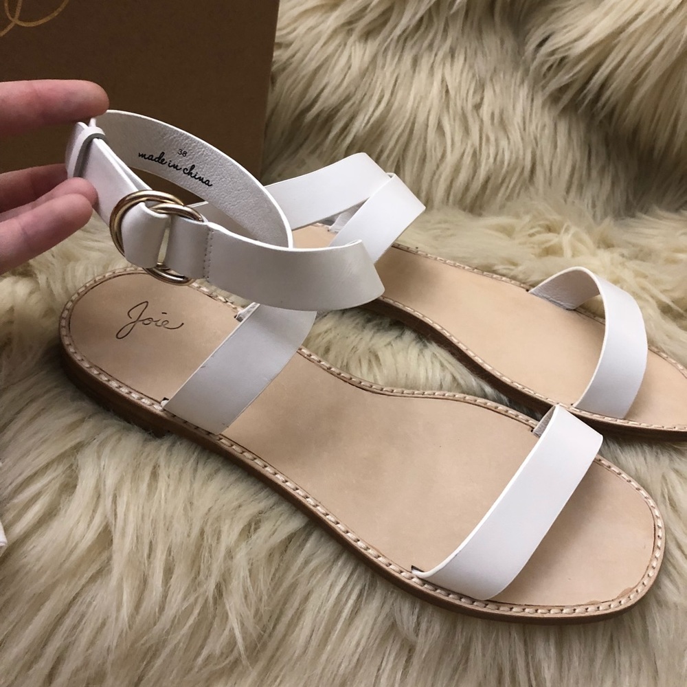 Joie Kaden Crisscross Flat Sandal - Picture 3 of 8